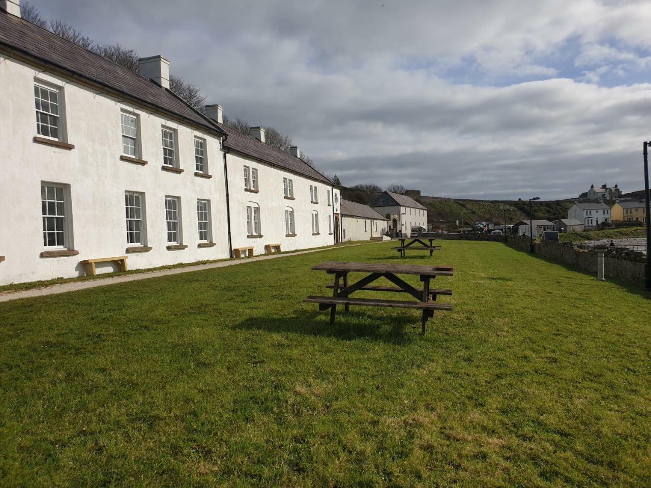 Manor House Rathlin Island Hotel Ballycastle Eksteriør billede