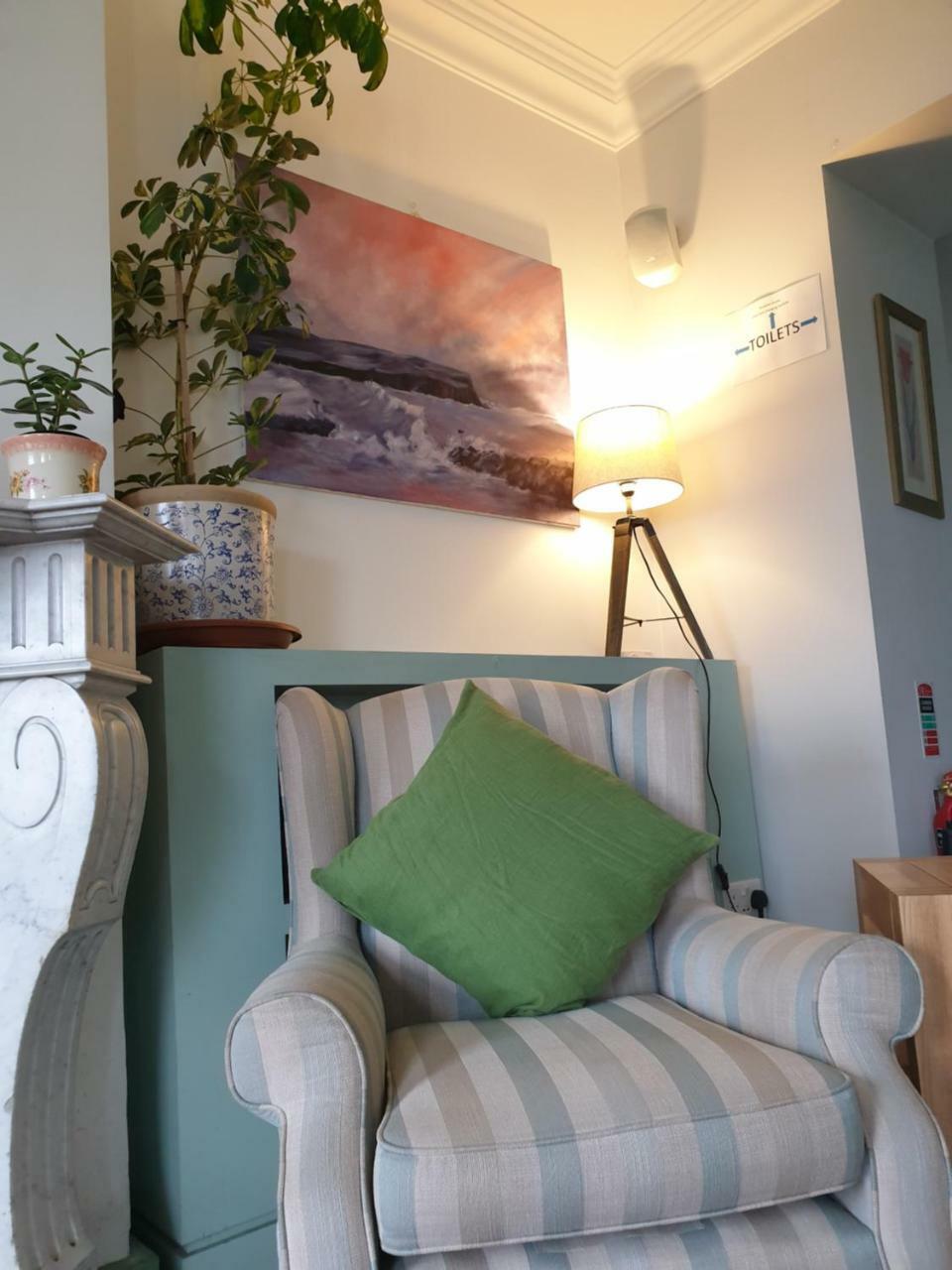 Manor House Rathlin Island Hotel Ballycastle Eksteriør billede