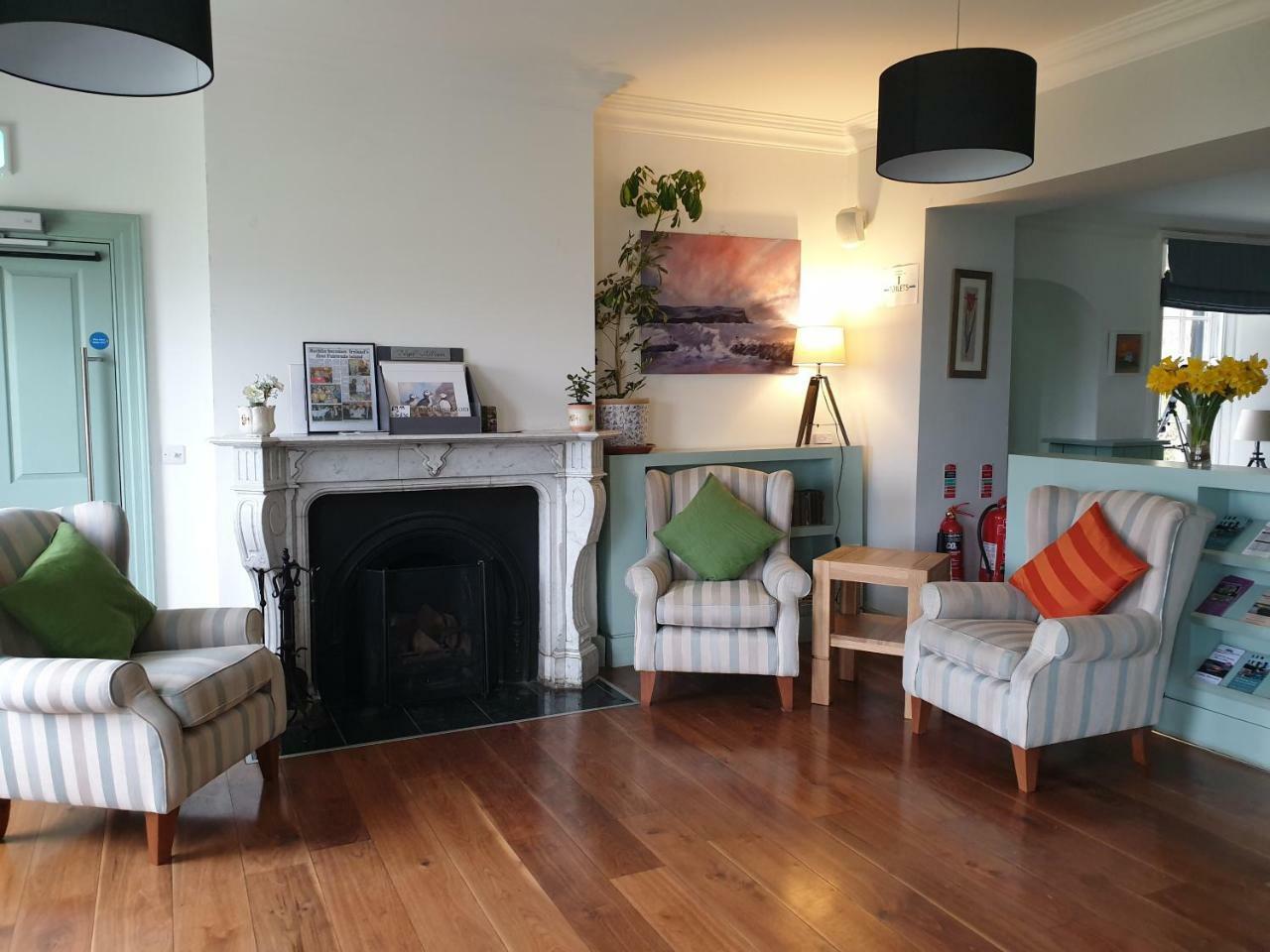 Manor House Rathlin Island Hotel Ballycastle Eksteriør billede